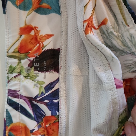 Athleta Tropical Speed Floral Tennis Skirt Skort - Picture 2 of 3